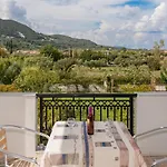 Yiota Apartament *