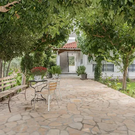 Apartament Yiota